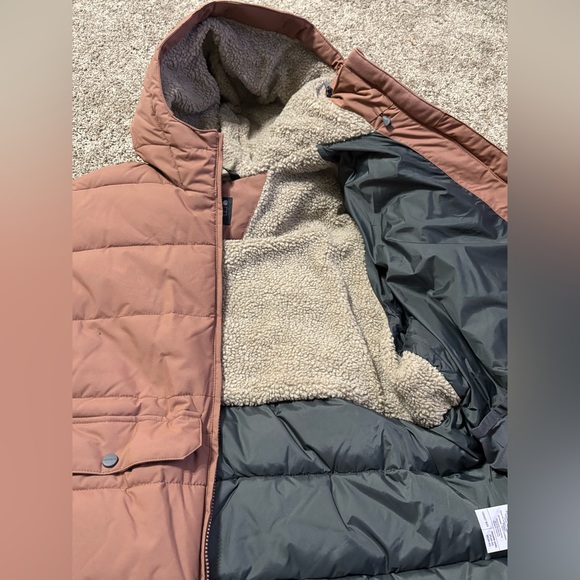 Carhartt Women's 2X Montana Relaxed Fit Insulated Jacket blush pink sherpa-lined - Picture 4 of 11